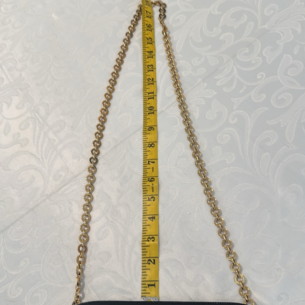 Salvatore Ferragamo Black Patent Leather Gold Chain Shoulder Bag - Picture 12 of 13